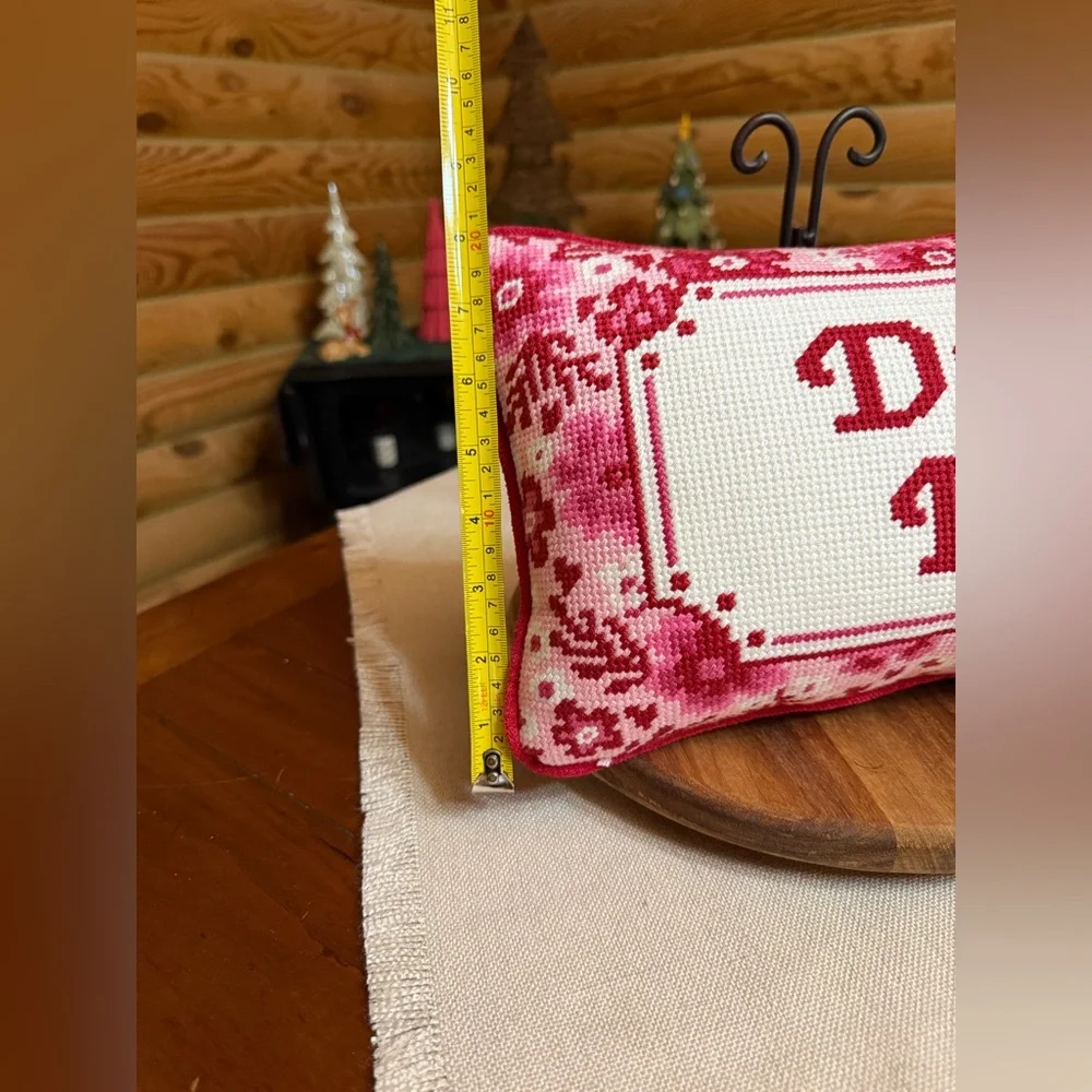 DUMP HIM Valentine’s Day Pillow - Bouffants & Broken Hearts